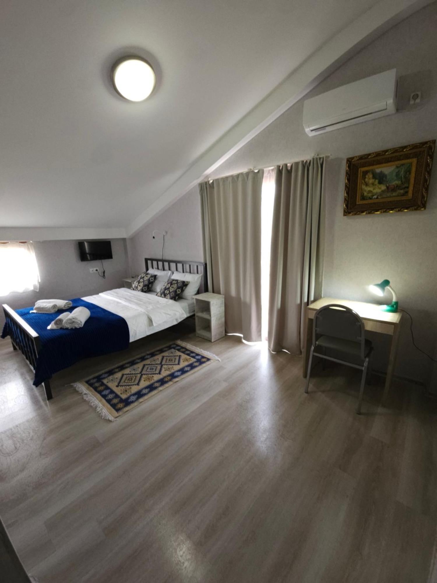 Hotel Tradicia Tbilisi Zewnętrze zdjęcie