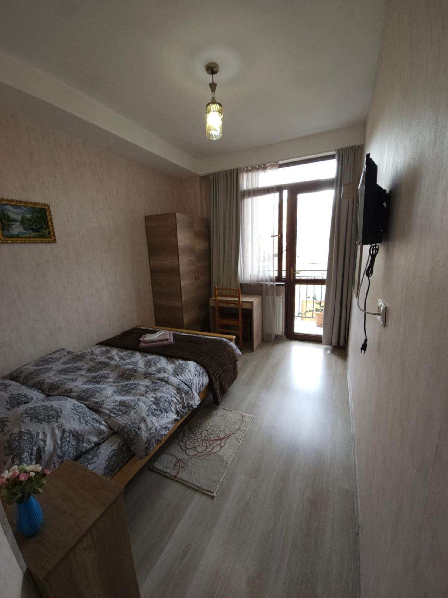Hotel Tradicia Tbilisi Zewnętrze zdjęcie